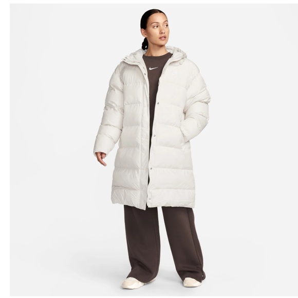 NWT Nike Sportswear Women's Metro Puffer Therma-FIT Loose Hooded Parka Size S - Picture 9 of 10